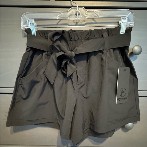 90 Degree By Reflex Active Shorts - Picture 1 of 5